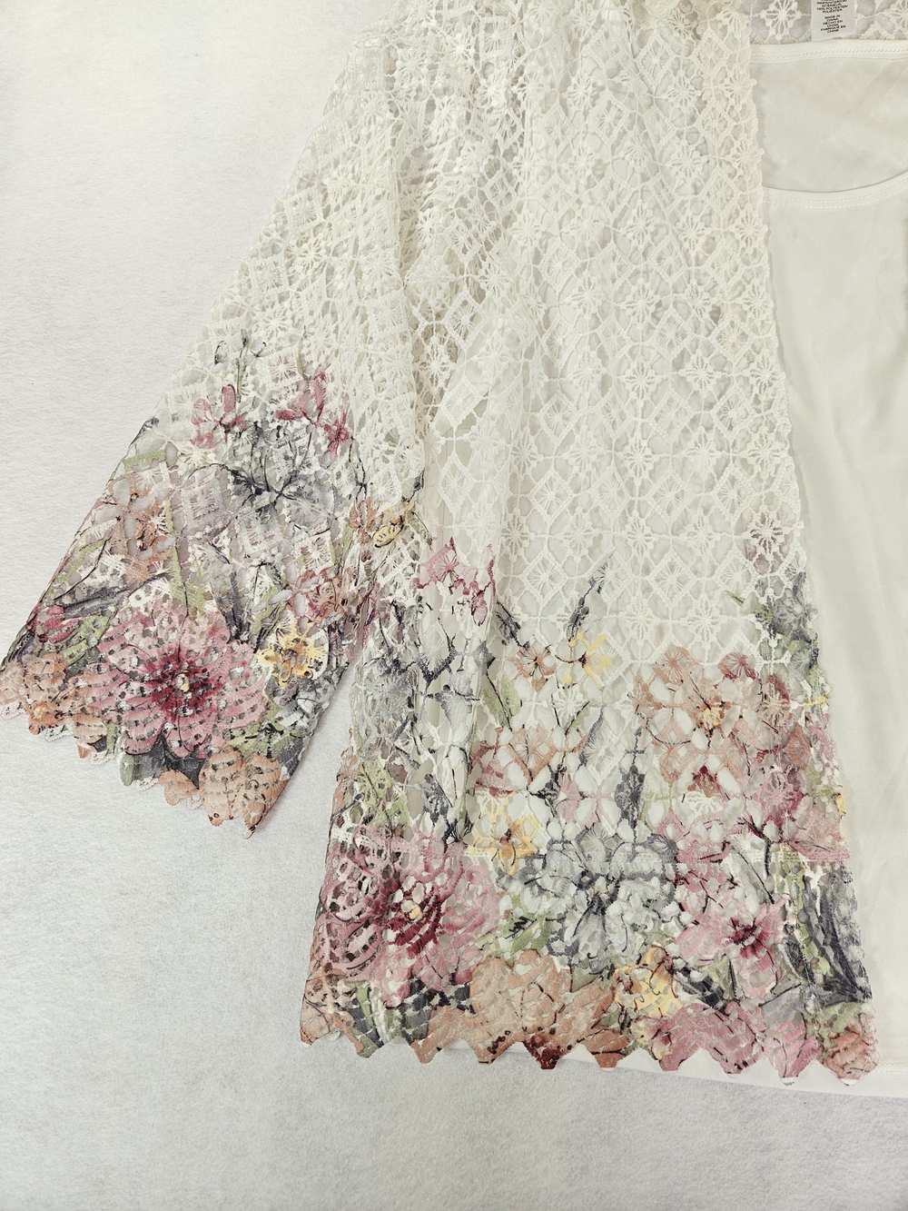 Alfred Dunner Crocheted Lace Jacket Tank Set Floral Hem‎ Necklace 2 Piece